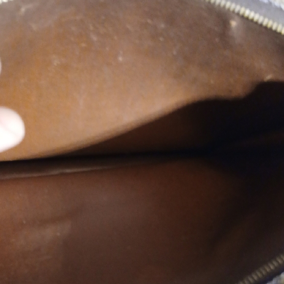 Louis Vuitton Monogram Clutch - Picture 12 of 15